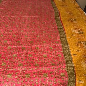 K5 Reversible Kantha Twin Quilt